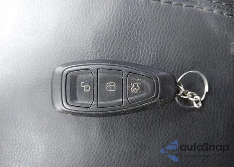 2013 Ford Focus St z USA, uszkodzony, nr VIN 1FADP3L94DL209387